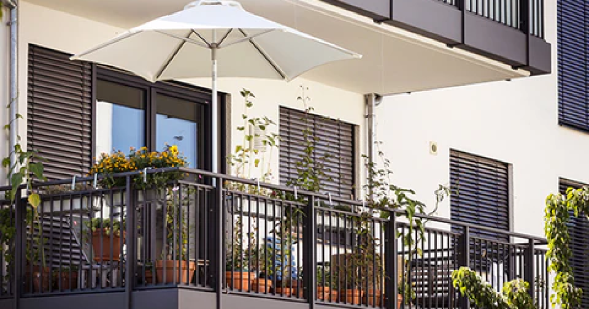 Terrazas y balcones con diseño elegante: ideas para transformar tus espacios exteriores